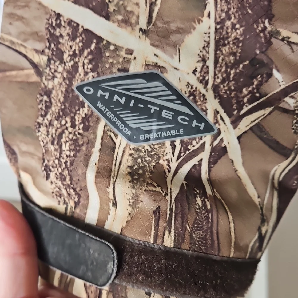 Columbia Men's PHG Omni Heat Tech Waterproof  Camouflage Jacket Size Medium